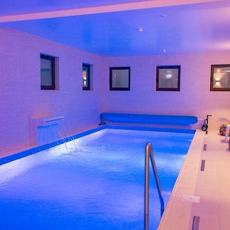 Hotel Aura Unirii ألبا يوليا المظهر الخارجي الصورة