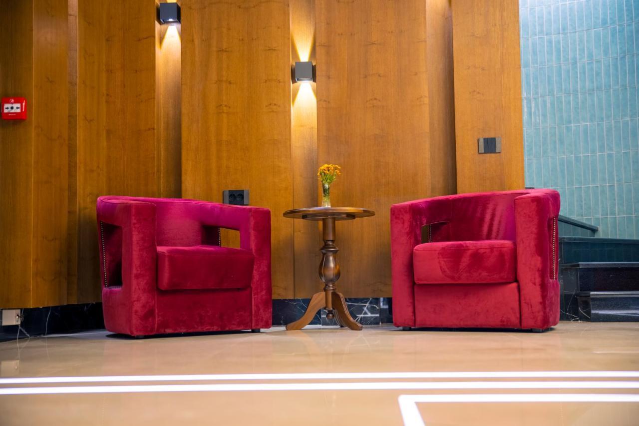 Hotel Aura Unirii ألبا يوليا المظهر الخارجي الصورة