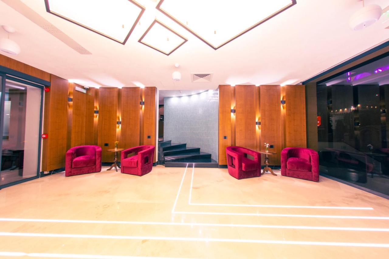 Hotel Aura Unirii ألبا يوليا المظهر الخارجي الصورة